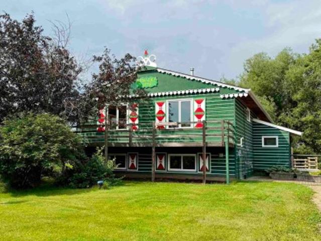 House for sale in Alberta