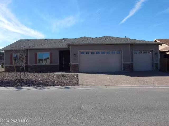 House for sale in Prescott Valley