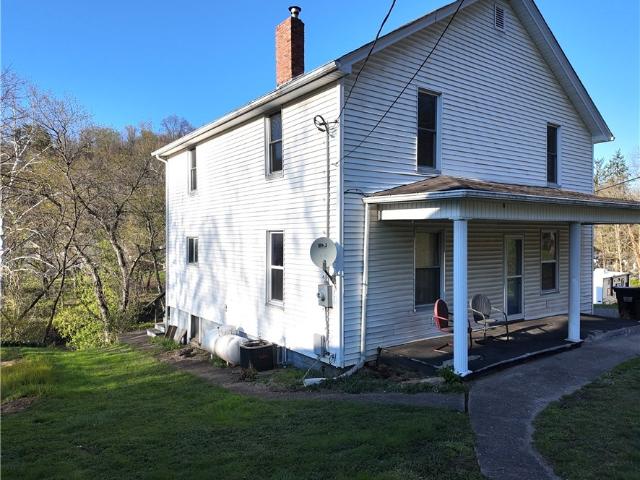 House for sale in Blaine, Bridgeport