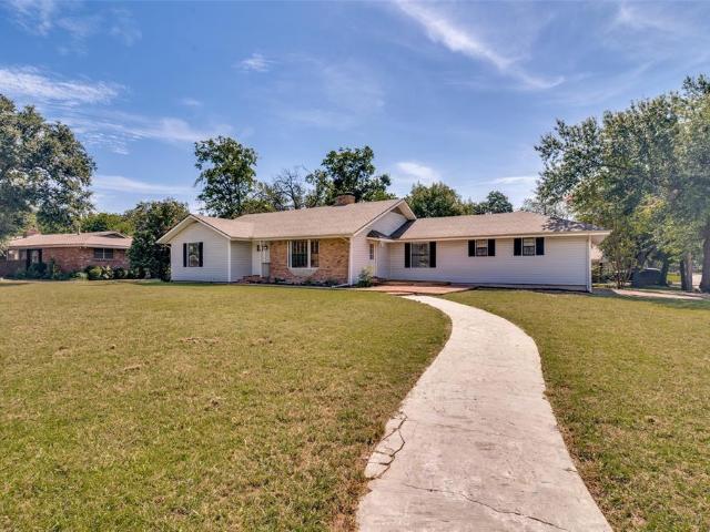 House for sale in Hunt, Texas