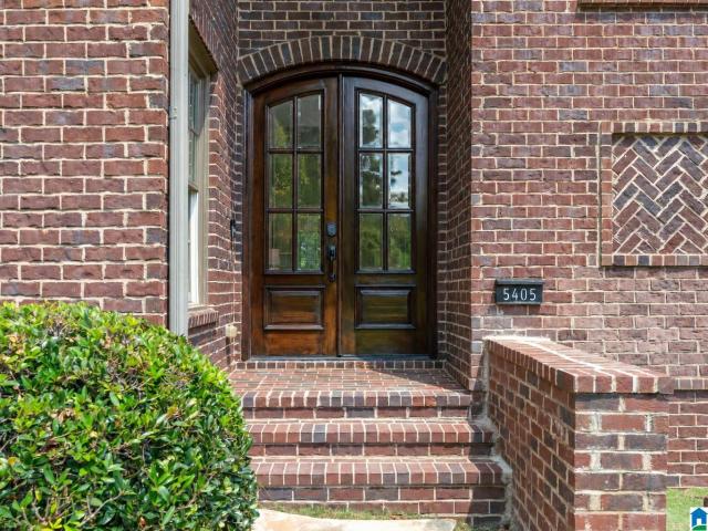House for sale in Hoover, Alabama