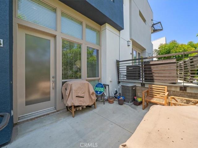 Condo for sale in Hawthorne