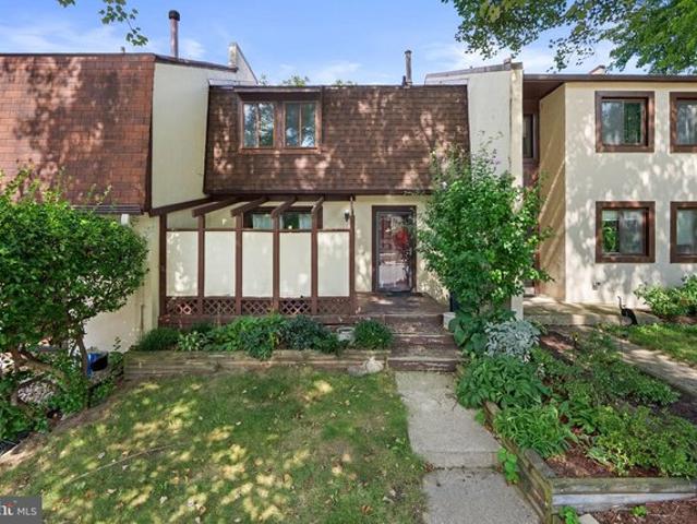Townhouse for sale in Annapolis Junction, Maryland