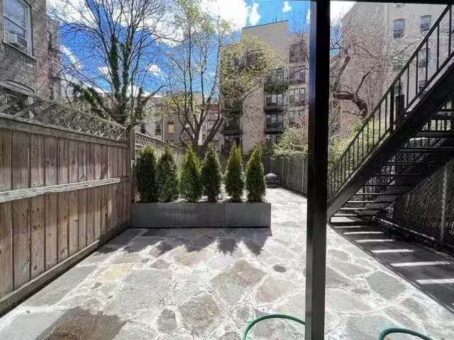 House for rent in New York