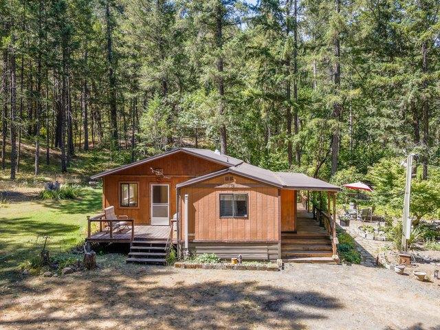 House for sale in Rogue River, Oregon