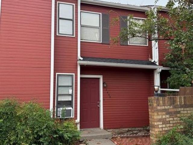 Townhouse for sale in Warr Acres, Oklahoma County