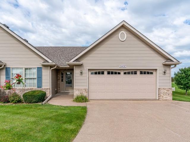 Townhouse for sale in Davenport, Iowa