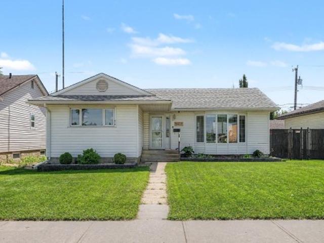 House for sale in Wedgewood, Alberta