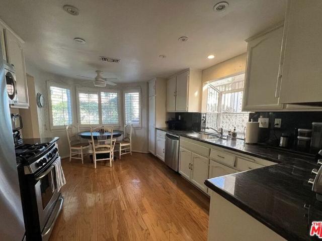Condo for sale in Agoura Hills, California