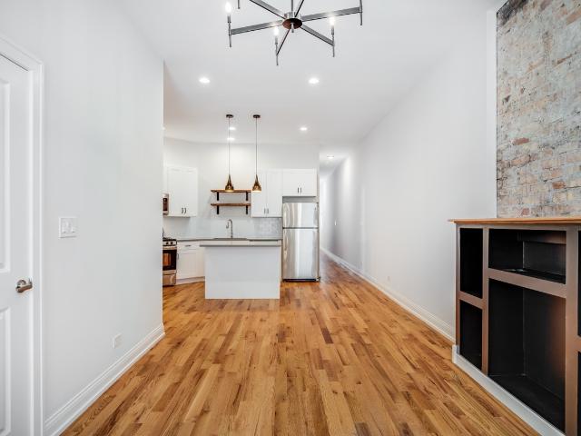 Property for rent in Chicago Park, Illinois
