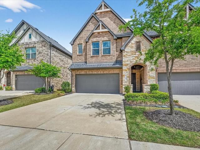 Townhouse for sale in Arlington, Texas