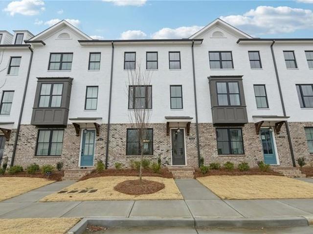 Townhouse for sale in Buford, Georgia