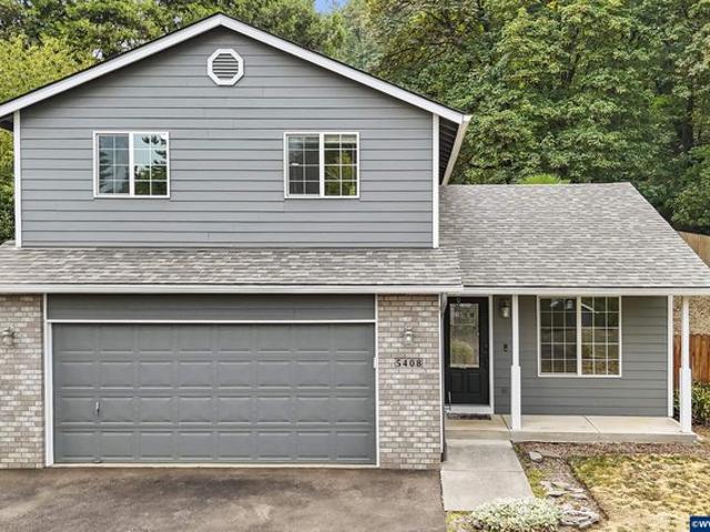 House for sale in Oregonia