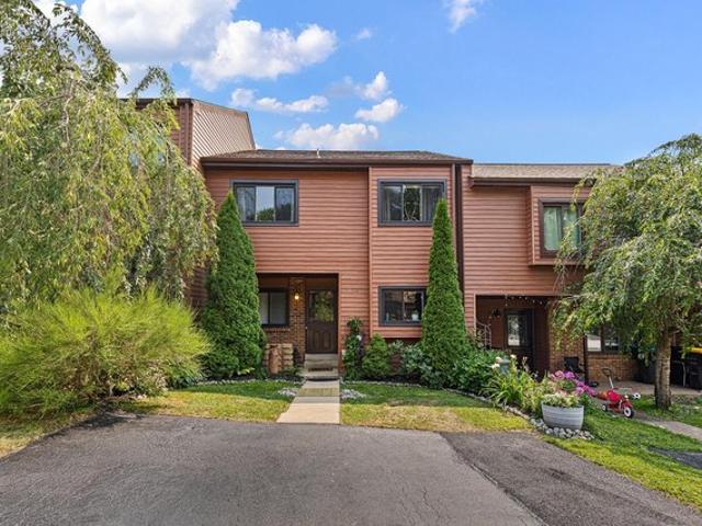 Townhouse for sale in Delaware