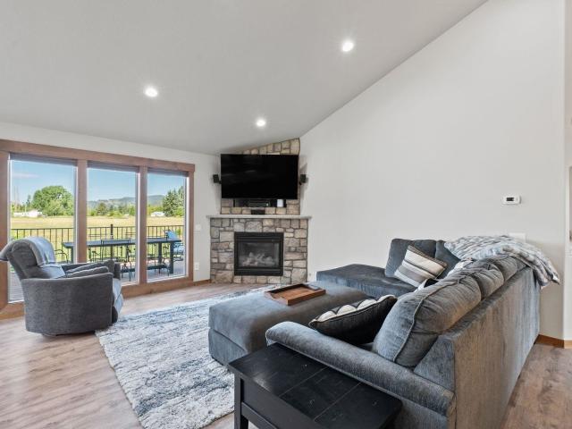 House for sale in Otis Orchards