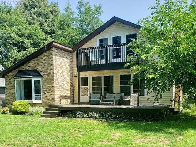 House for rent in Lambton Shores, Ontario
