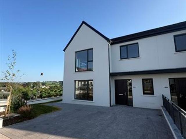 Detached House for sale