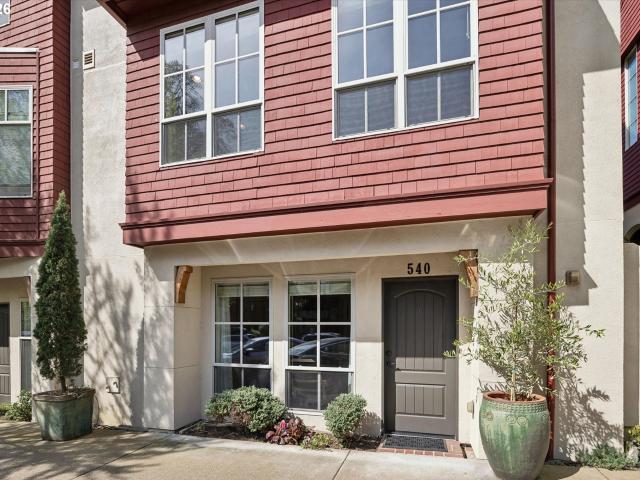Condo for sale in Oregonia