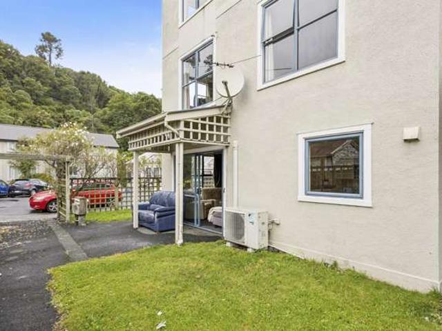 Apartment for sale in Otakou