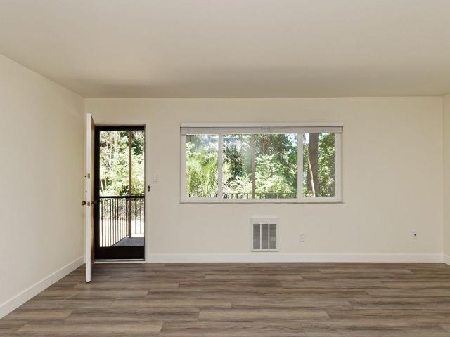 Apartment for rent in San Leandro, California