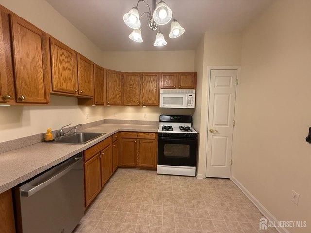Condo for sale in East Brunswick, New Jersey