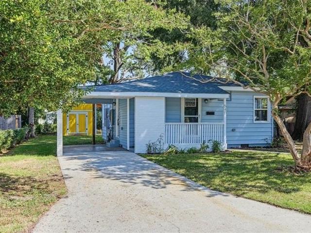 House for sale in Monticello Village, Norfolk