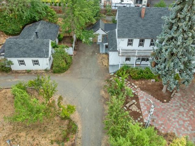 House for sale in Oregonia
