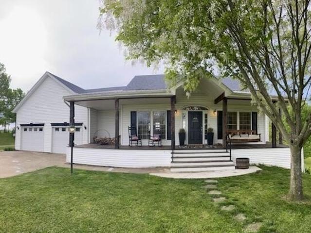 House for sale in Williamstown, Kentucky