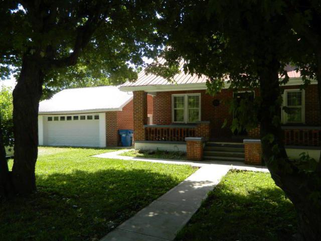 House for sale in Booneville, Kentucky