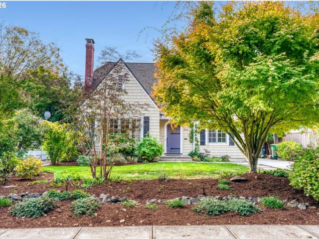 House for sale in Salem, Marion County