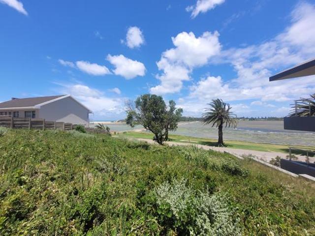 Land for sale in Cape St Francis, Eastern Cape