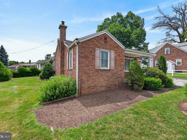 House for sale in Windsor, Pennsylvania