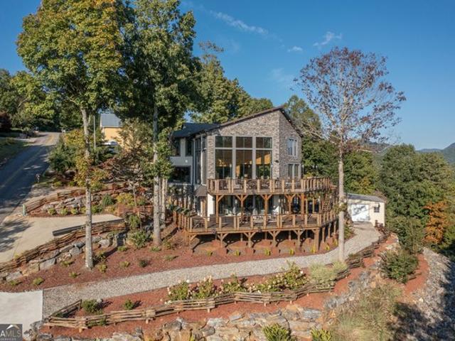 House for sale in Blairsville, Georgia