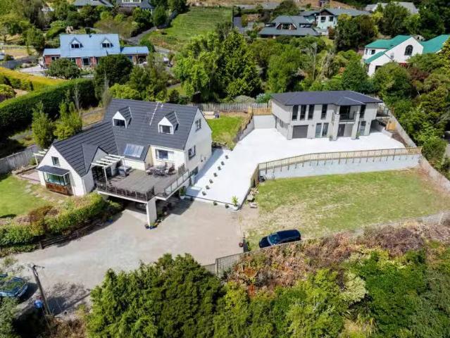 House for sale in Otakou