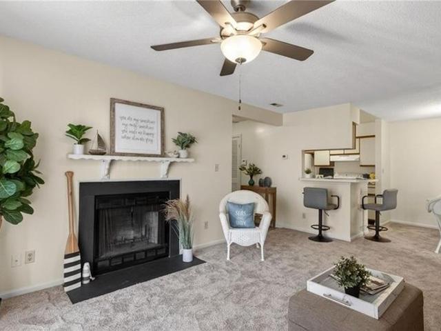 Condo for sale in Virginia