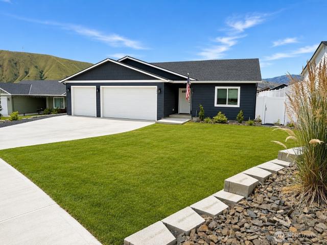 House for sale in East Wenatchee, Washington