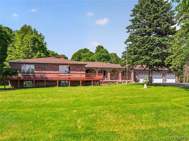House for sale in Brockport, New York