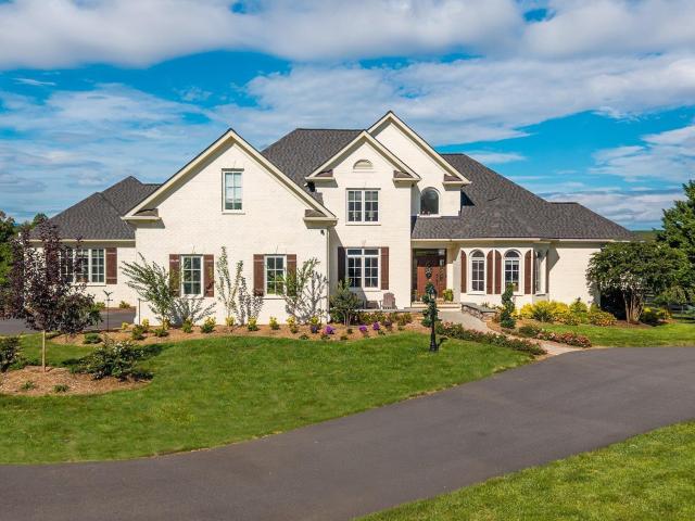 House for sale in Clearview Knolls, Earlysville