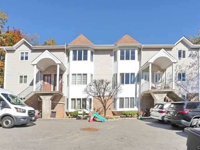 Condo for sale in Rockland, New York