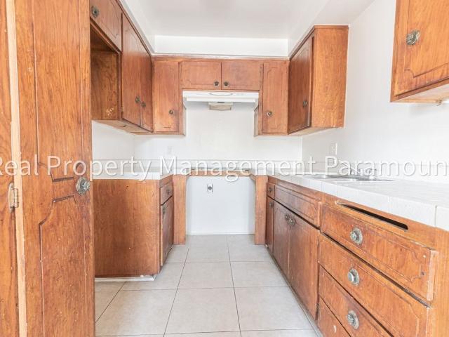 Apartment for rent in Inglewood, California