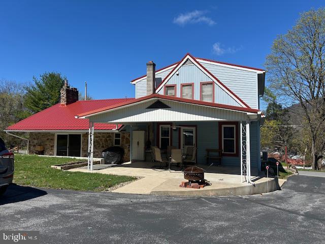 House for sale in Burnham, Pennsylvania