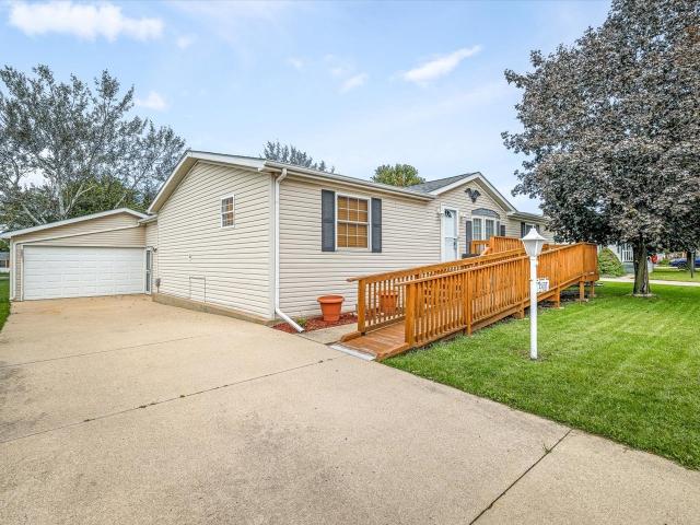 House for sale in Machesney Park, Winnebago County