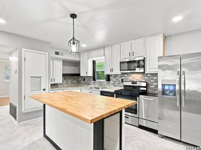 House for sale in Kirby, Texas