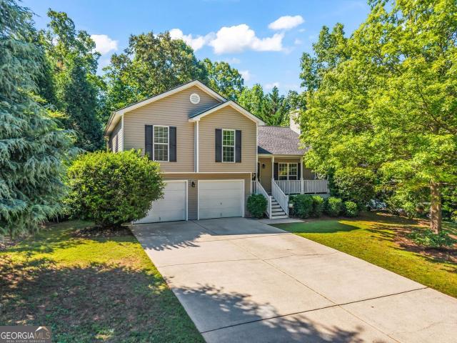 House for sale in Lula, Georgia