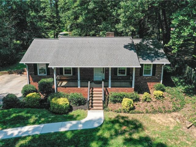 House for sale in Clemmons, North Carolina