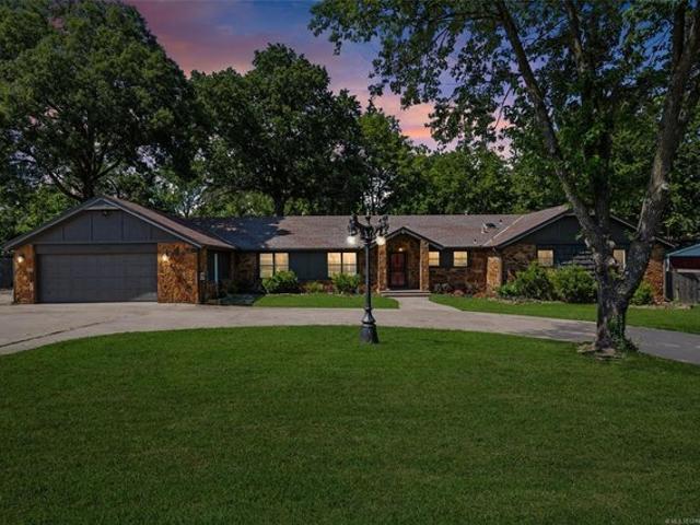House for sale in Bartlesville, Oklahoma