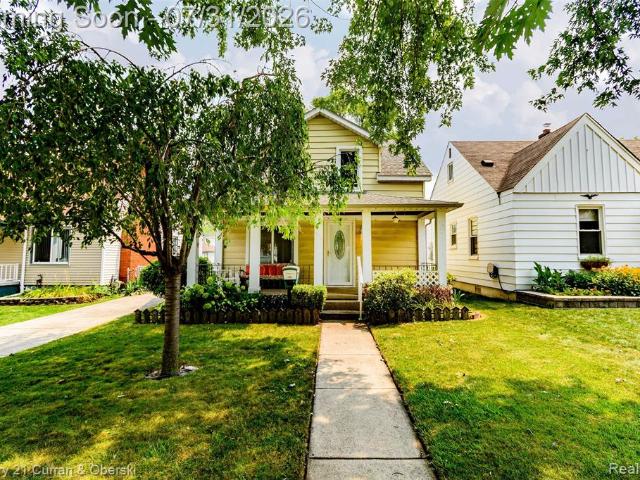 House for sale in Dearborn Heights, Michigan