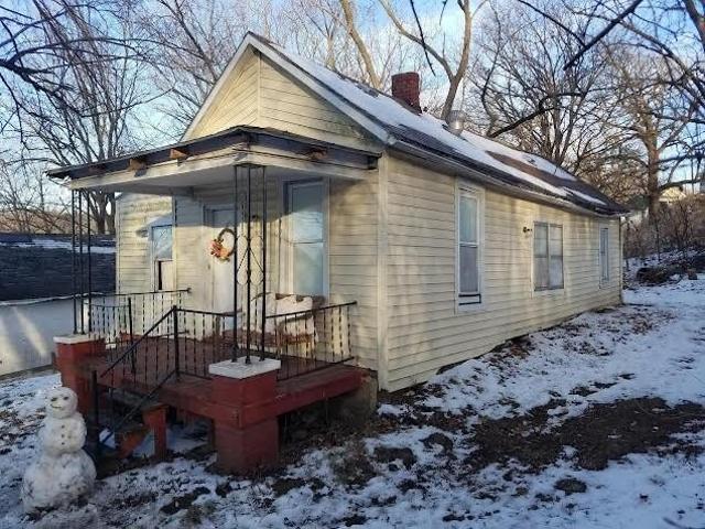 House for sale in Buchanan, Missouri