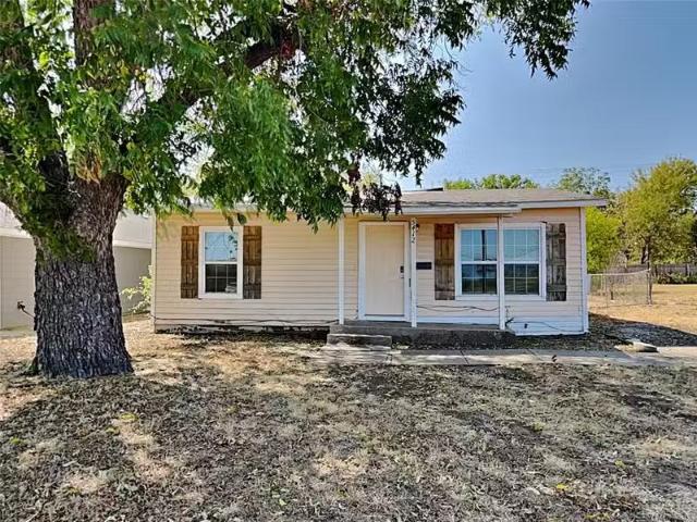 House for sale in Fort Worth
