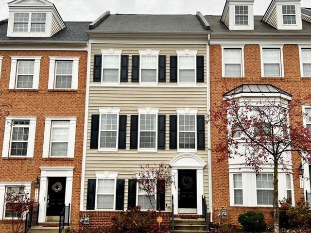 Townhouse for sale in Camp Springs, Maryland